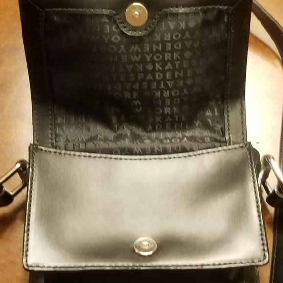 KATE" SPADE" LEMON STREET CAMERA LEATHER CROSSBODY BAG - Picture 3 of 12